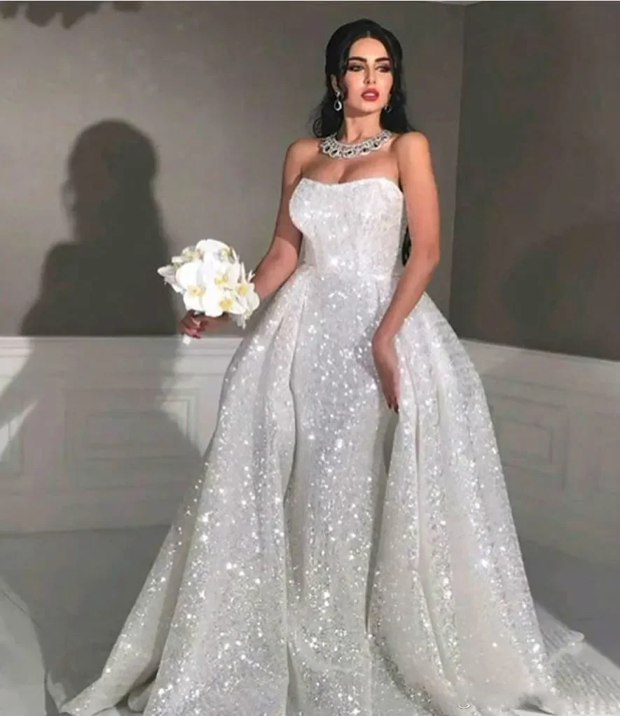

Женское свадебное платье It's yiiya, белое блестящее ТРАПЕЦИЕВИДНОЕ ПЛАТЬЕ со съемным шлейфом без бретелек на лето 2024