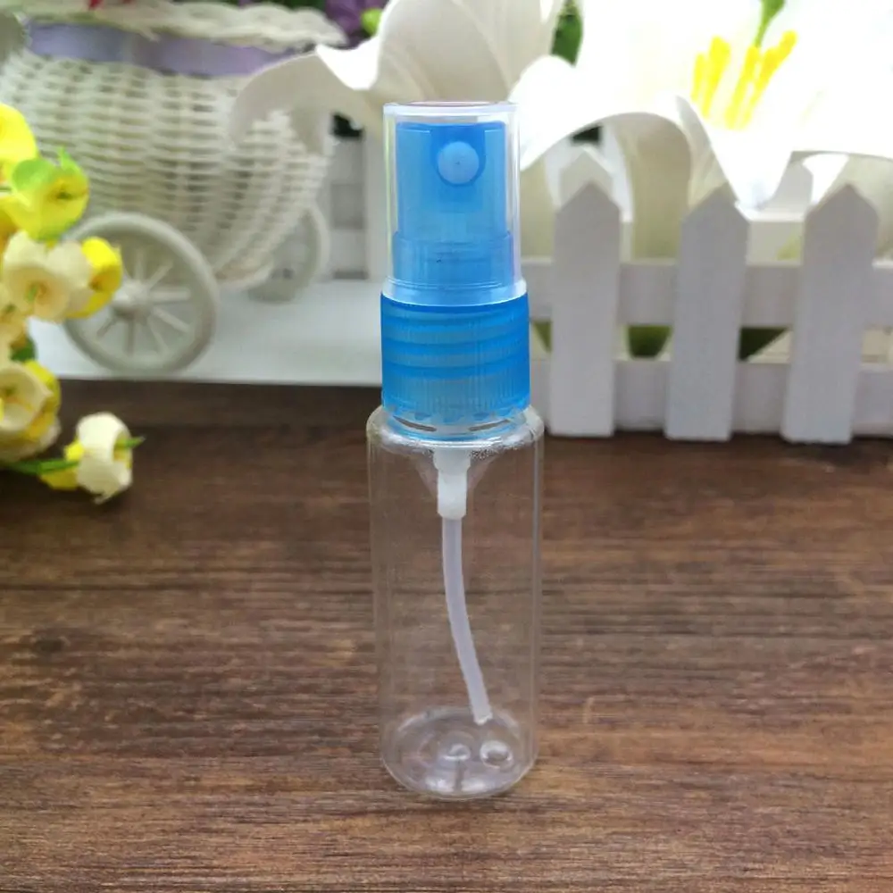 30-200ml Portable Plastic Spray Bottle Transparent Makeup Moisture Atomizer Pot Fine Mist Sprayer Garden Plant Watering Tools
30-200ml Portable Plastic Spray Bottle Transparent Makeup Moisture Atomizer Pot Fine Mist Sprayer Garden Plant Watering Tools