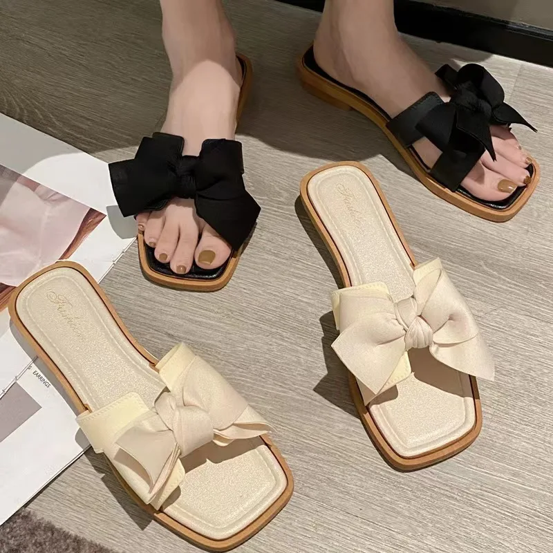 Low-Heeled Slippers For Women Fashion Brand Design Big Yards Of Shoes Casual White Bowknot Sandals New For Summer 2023 
Low-Heeled Slippers For Women Fashion Brand Design Big Yards Of Shoes Casual White Bowknot Sandals New For Summer 2023