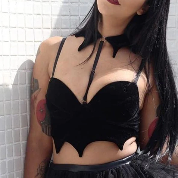 Goth Punk Crop top Sexy Summer y2k Fairy Grunge Crop Top Women Lace Up Bat Eyelet Tees Aesthetic Vintage Emo Bra Grunge Clothes
Goth Punk Crop top Sexy Summer y2k Fairy Grunge Crop Top Women Lace Up Bat Eyelet Tees Aesthetic Vintage Emo Bra Grunge Clothes