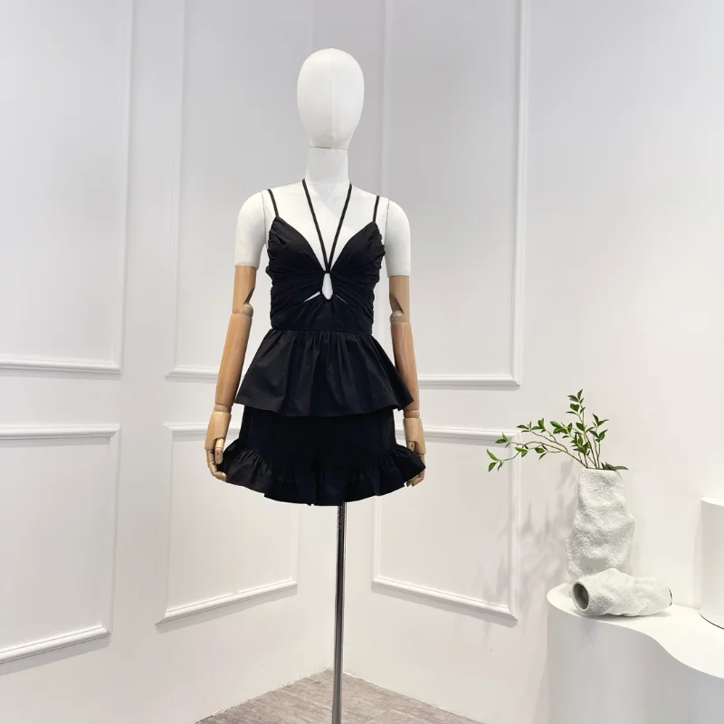 Summer New Collection 2023 Women Fashion Black Cotton Sexy Printed Ruched Sleeveless Mini Blouse Tops and Shorts Set
Summer New Collection 2023 Women Fashion Black Cotton Sexy Printed Ruched Sleeveless Mini Blouse Tops and Shorts Set