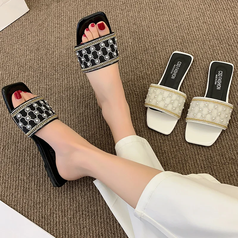 2023 Slippers Women's Summer New Outwear Korean Flat Bottom Beach Shoes Women's Fashion Sandals Large
2023 Slippers Women's Summer New Outwear Korean Flat Bottom Beach Shoes Women's Fashion Sandals Large