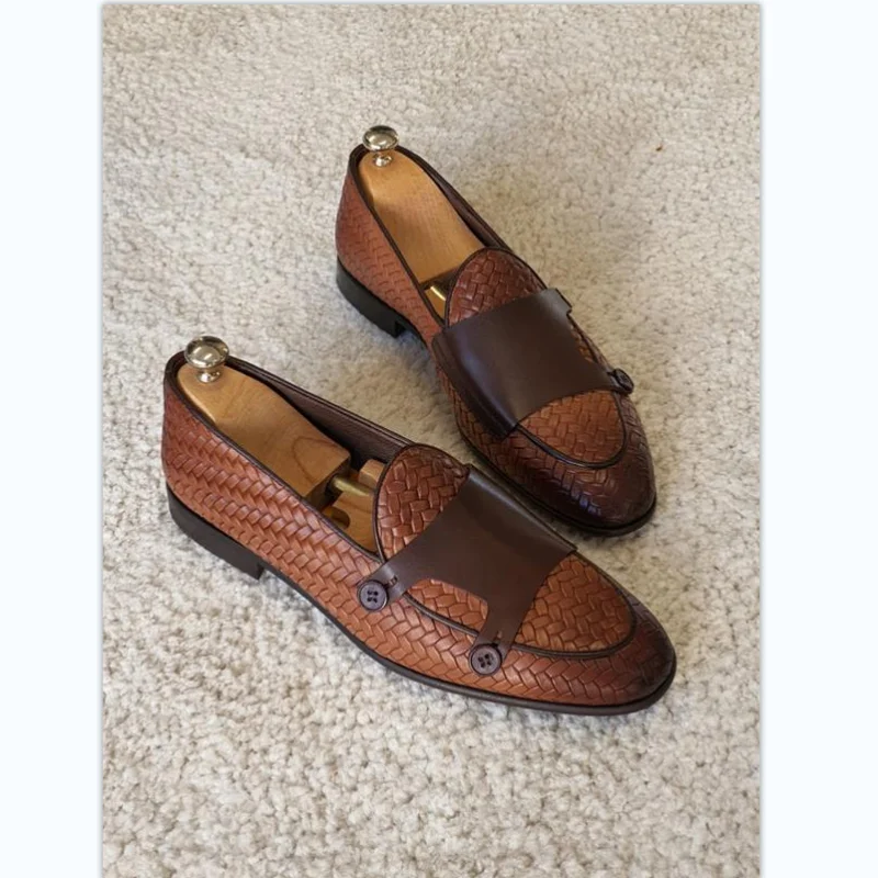 Loafers Men Shoes PU Ankle Brown Classic Casual Wedding Party Woven Double Buckle Fashion Dress Shoes Zapatillas Hombre KB408
Loafers Men Shoes PU Ankle Brown Classic Casual Wedding Party Woven Double Buckle Fashion Dress Shoes Zapatillas Hombre KB408
