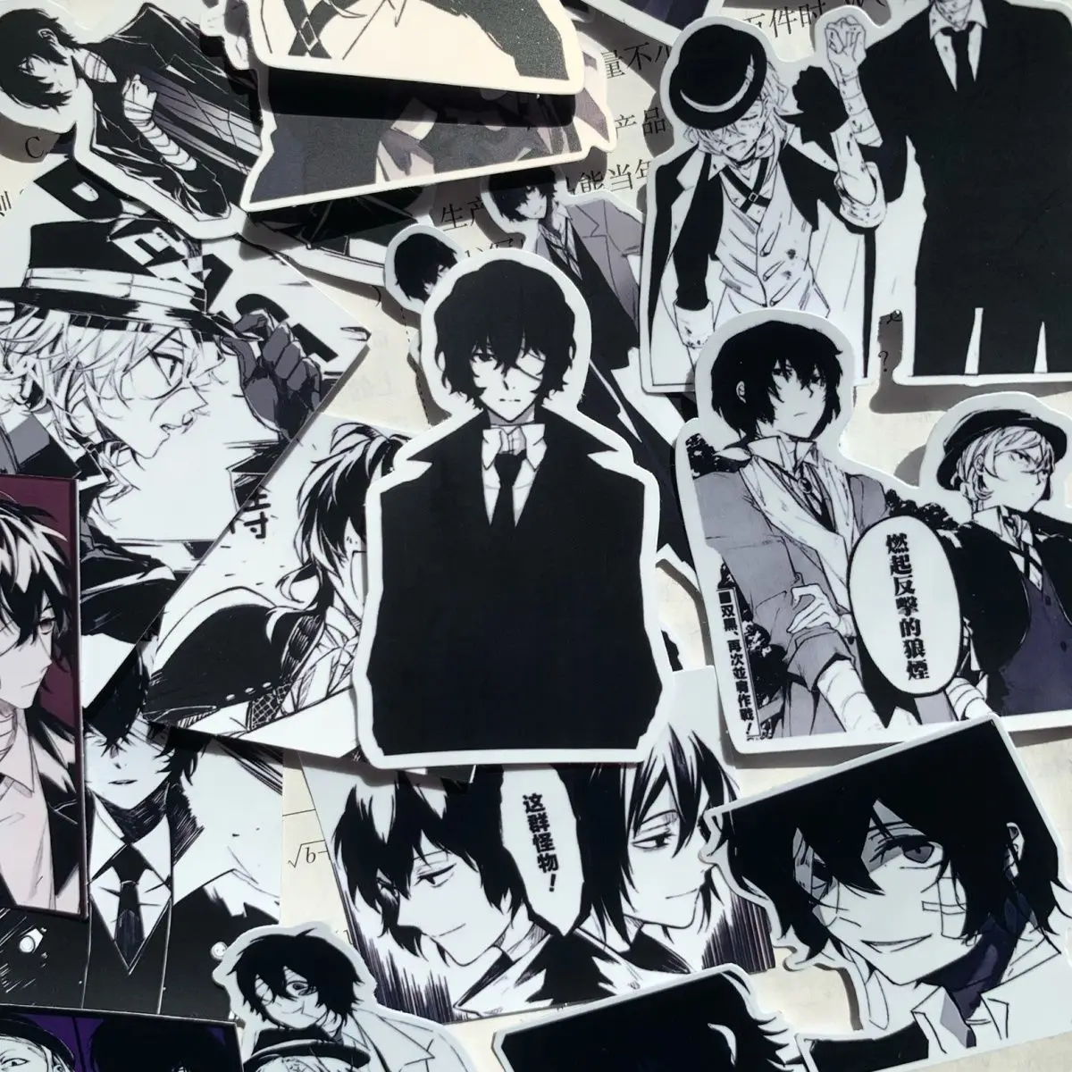 Black and White Stickers Bungo Stray Dogs Dazai Osamu Mobile Phone Notebook Ledger Decoration Sticker
Black and White Stickers Bungo Stray Dogs Dazai Osamu Mobile Phone Notebook Ledger Decoration Sticker