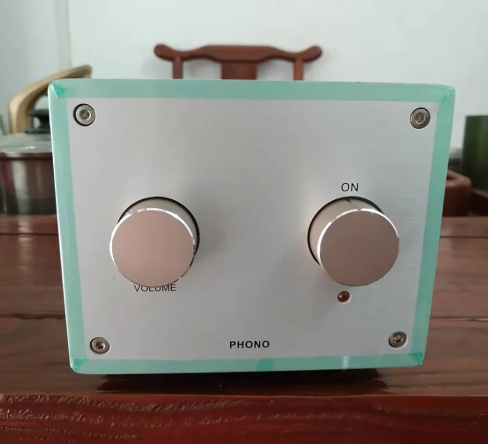 Наушники EAR834, готовая машина для фонографа, подвижная Магнитная версия, совместимая с mc подвижная катушка, версия подходит для ecc83/ecc803/1
Наушники EAR834, готовая машина для фонографа, подвижная Магнитная версия, совместимая с mc подвижная катушка, версия подходит для ecc83/ecc803/1