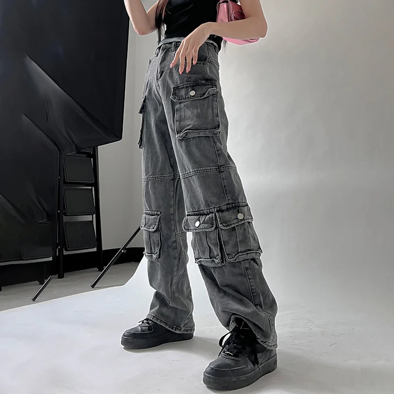 2023Casual slim jeans,Street smart multi pocket Cargo pants women's worn grey draping straight trousers loose denim pants autumn
2023Casual slim jeans,Street smart multi pocket Cargo pants women's worn grey draping straight trousers loose denim pants autumn