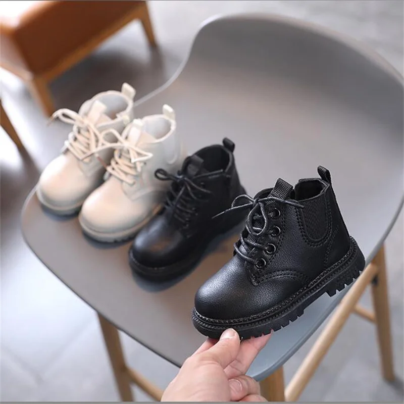 Children's leather boots Girls Leather Short Boots Kids Boy Non-Slip Soft bottom Sneakers Baby Warm Plush Winter Martin Boots
Children's leather boots Girls Leather Short Boots Kids Boy Non-Slip Soft bottom Sneakers Baby Warm Plush Winter Martin Boots