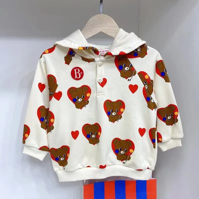 베베 BeBe brand cotton children's clothes in stock for autumn/winter 2022 Korean Beibei children's full printed teddy bear hoodie
베베 BeBe brand cotton children's clothes in stock for autumn/winter 2022 Korean Beibei children's full printed teddy bear hoodie