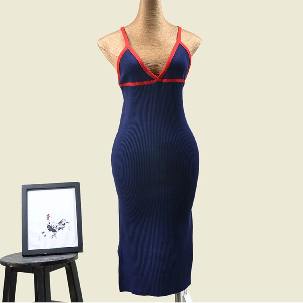 Sexy V Neck Ruched Ruffles Mini Dress Spaghetti Strap Backless High Elastic Women Bodycon Dress Elegant Club Night Party Dress
Sexy V Neck Ruched Ruffles Mini Dress Spaghetti Strap Backless High Elastic Women Bodycon Dress Elegant Club Night Party Dress