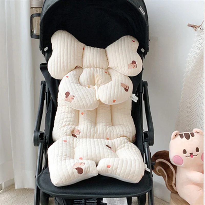 Baby Stroller Cushion Thicken Bear Embroidery Cotton Diapers Changing Nappy Pad Breathable Seat Carriages Pram Universal Mat
Baby Stroller Cushion Thicken Bear Embroidery Cotton Diapers Changing Nappy Pad Breathable Seat Carriages Pram Universal Mat