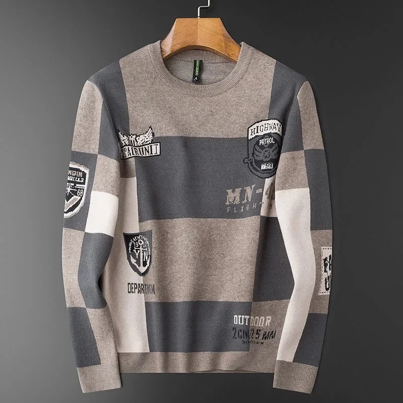 Luxury winter thick warm round neck sweater Korean slim fit trend handsome contrast color Plaid Pullover Sweater men's
Luxury winter thick warm round neck sweater Korean slim fit trend handsome contrast color Plaid Pullover Sweater men's