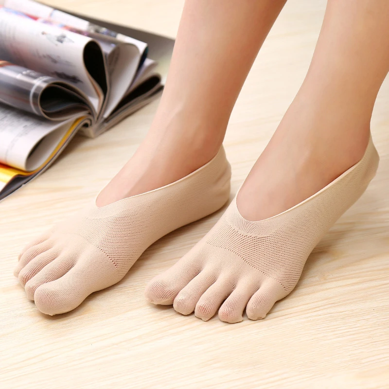 New Summer Five-Finger Socks Ultrathin Sock Funny Toe Invisible Socks Silicone Anti-Skid Breathable Anti-Friction Foot Care Tool
New Summer Five-Finger Socks Ultrathin Sock Funny Toe Invisible Socks Silicone Anti-Skid Breathable Anti-Friction Foot Care Tool