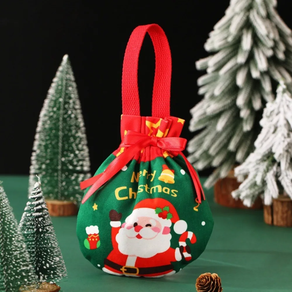 Красный подарочный пакет для подарков
Красный подарочный пакет для подарков