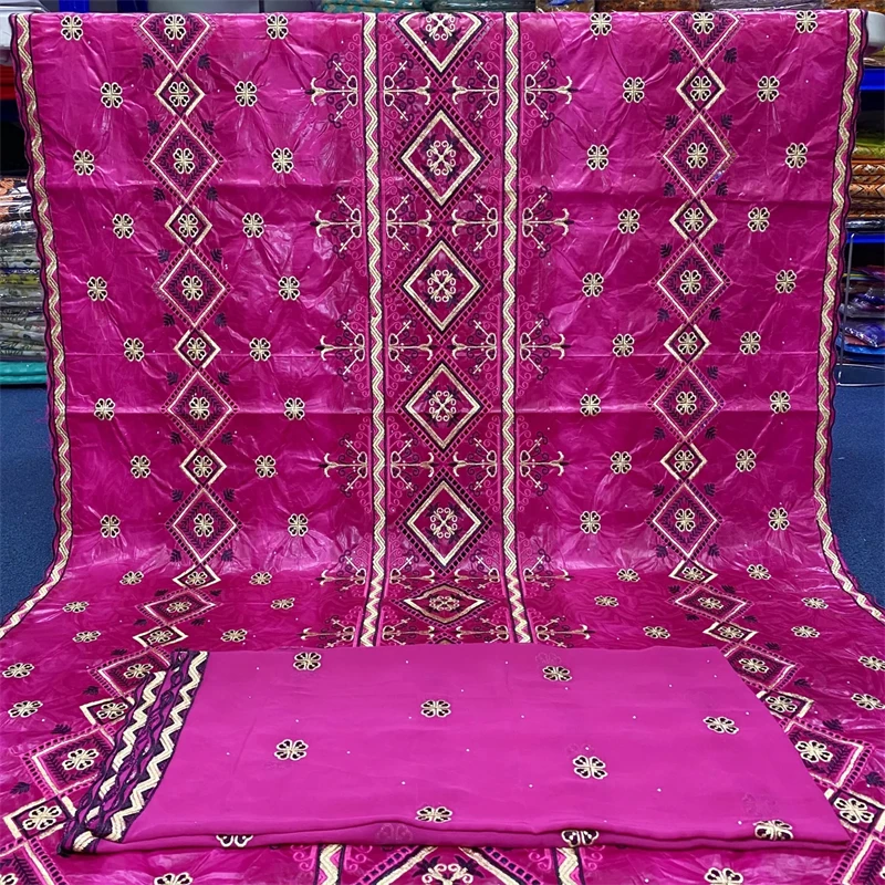 Африканская богатая ткань bazin с Бродом, последняя мода, женская ткань с сетчатым кружевом, 5 ярдов 7L042801
Африканская богатая ткань bazin с Бродом, последняя мода, женская ткань с сетчатым кружевом, 5 ярдов 7L042801