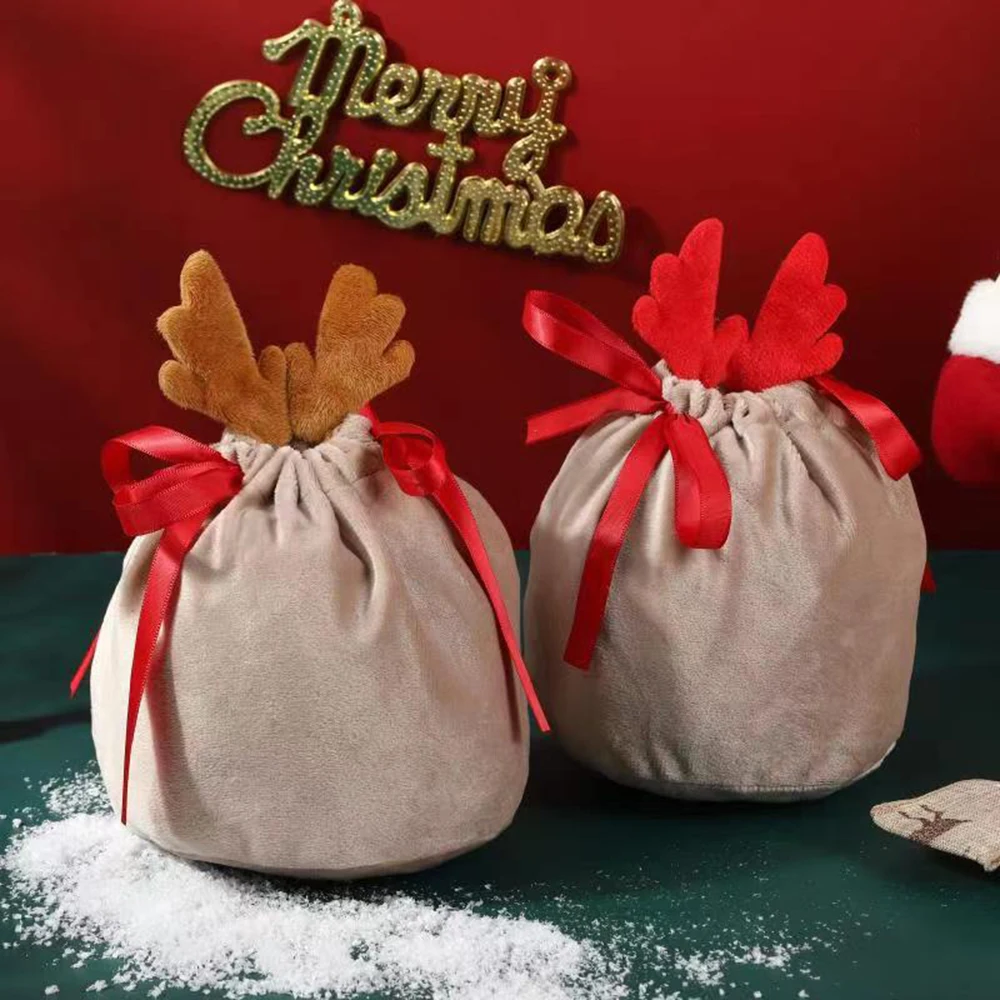 Christmas Velvet Elk Antlers Candy Draw String Bags Gift Packing Bags Party Decoration 2022 New free shipping item Dropshipping
Christmas Velvet Elk Antlers Candy Draw String Bags Gift Packing Bags Party Decoration 2022 New free shipping item Dropshipping