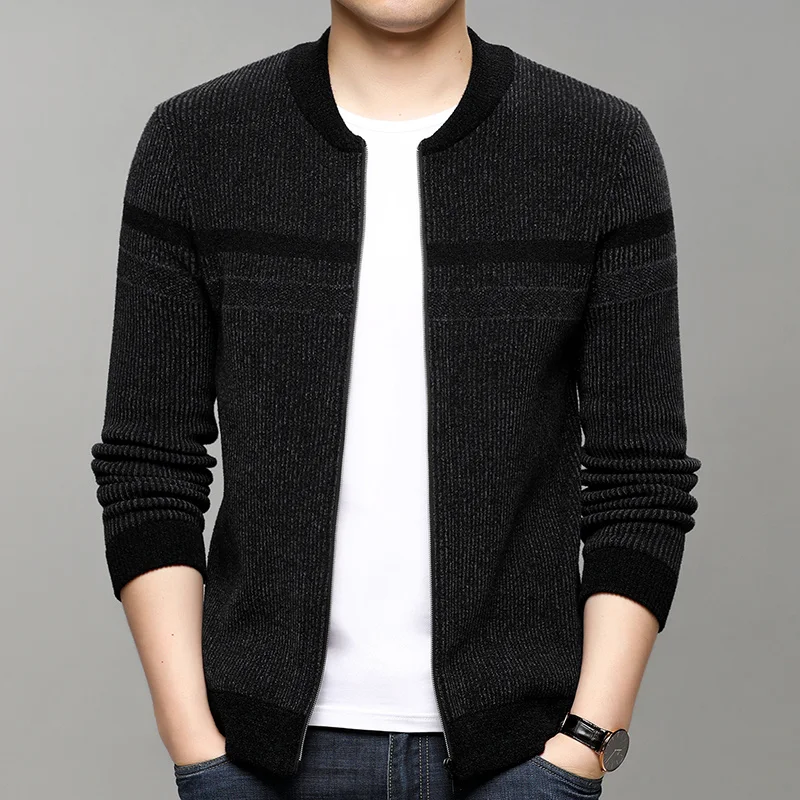 Autumn New Men's Knitted Cardigan Coat Casual Trend Zipper Top Sweater Outer Jacket
Autumn New Men's Knitted Cardigan Coat Casual Trend Zipper Top Sweater Outer Jacket