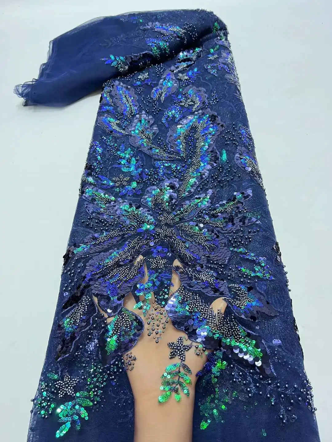 2023 High Quality African 3D Sequins Embroidery Beaded Lace Fabric Handmade French Tulle Lace Fabric for Wedding Dress 5Y/PCS
2023 High Quality African 3D Sequins Embroidery Beaded Lace Fabric Handmade French Tulle Lace Fabric for Wedding Dress 5Y/PCS