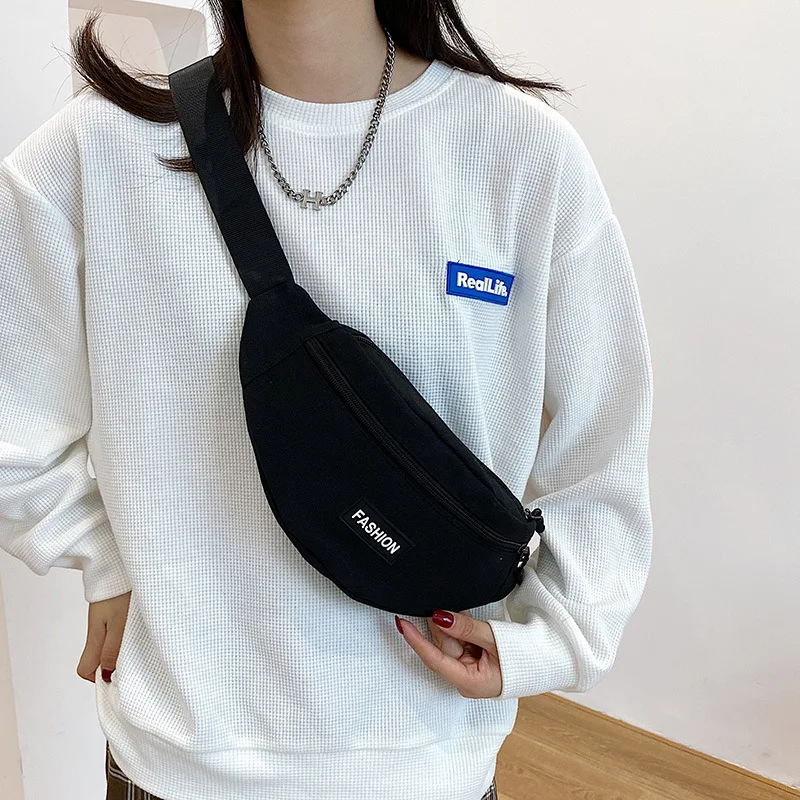 The New Canvas Cross-body Bag for Women Is Versatile and Unisexual Breast Bag Unisexual Black and White Sport Fanny Pack
The New Canvas Cross-body Bag for Women Is Versatile and Unisexual Breast Bag Unisexual Black and White Sport Fanny Pack