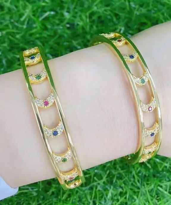 1pcs Crystal Zircon moon Enamel Bangle for Women Adjustable Open Cuff Bangles Best Party Wedding Jewelry fg4
1pcs Crystal Zircon moon Enamel Bangle for Women Adjustable Open Cuff Bangles Best Party Wedding Jewelry fg4