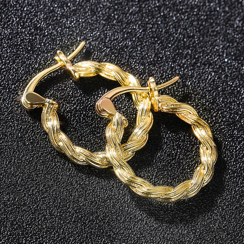 ZHIXUN Fancy Twist Design Hoop Earrings for Women Metal Gold Color Luxury Bridal Wedding Engagement Loop Earring Fashion Jewelry
ZHIXUN Fancy Twist Design Hoop Earrings for Women Metal Gold Color Luxury Bridal Wedding Engagement Loop Earring Fashion Jewelry