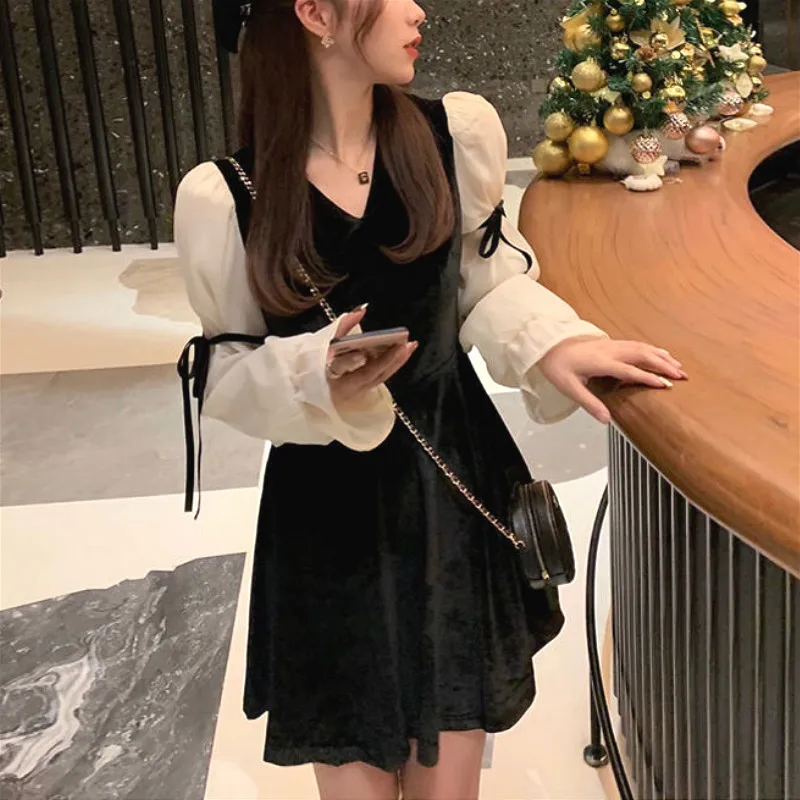 Vintage Mini dresses for Women Party Lace Bow Velvet Evening French Y2k Casual Kawaii bodycon One Piece Dress Korean Autumn 2023
Vintage Mini dresses for Women Party Lace Bow Velvet Evening French Y2k Casual Kawaii bodycon One Piece Dress Korean Autumn 2023