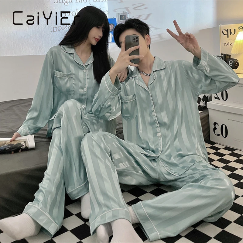 CAIYIER Luxury Grid Stripe Lover Nightwear Long Sleeve Famaiy Pajamas Set Silk Pijama Men&Women Solid Color Winter Home Clothing
CAIYIER Luxury Grid Stripe Lover Nightwear Long Sleeve Famaiy Pajamas Set Silk Pijama Men&Women Solid Color Winter Home Clothing