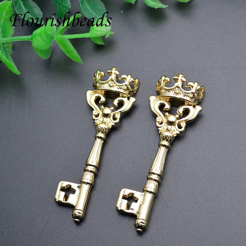 18x50 мм позолота персональная Корона скипетр Форма Подвески Подвеска для DIY ожерелье Мобильный телефон Аксессуары 10 шт./лот
18x50 мм позолота персональная Корона скипетр Форма Подвески Подвеска для DIY ожерелье Мобильный телефон Аксессуары 10 шт./лот