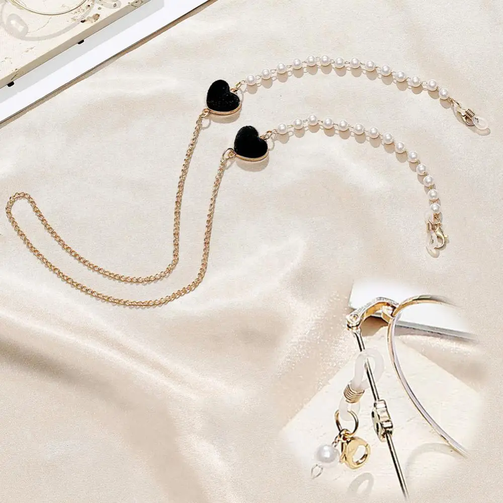 Glasses Chain Imitation Pearl Loving Heart Hanging Chain Non-slip Hanging Neck Headphones Anti-lost Multi-purpose Ornaments
Glasses Chain Imitation Pearl Loving Heart Hanging Chain Non-slip Hanging Neck Headphones Anti-lost Multi-purpose Ornaments