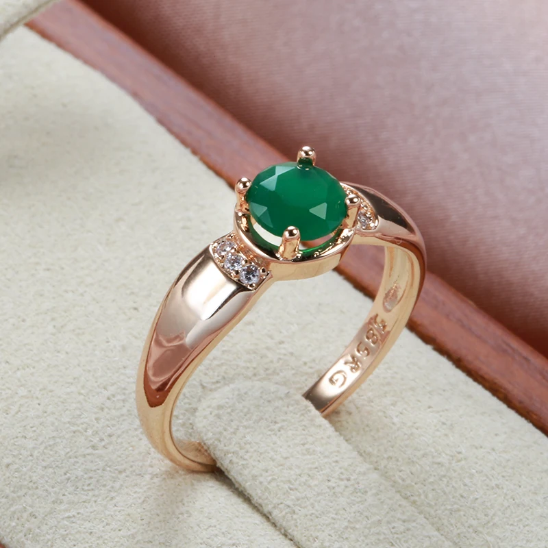 Delicate 585 Gold with Circle Cut Emerald Zircon Rings for Women European Golden Jewelry Wedding Elegant Rings Lovers Gifts
Delicate 585 Gold with Circle Cut Emerald Zircon Rings for Women European Golden Jewelry Wedding Elegant Rings Lovers Gifts