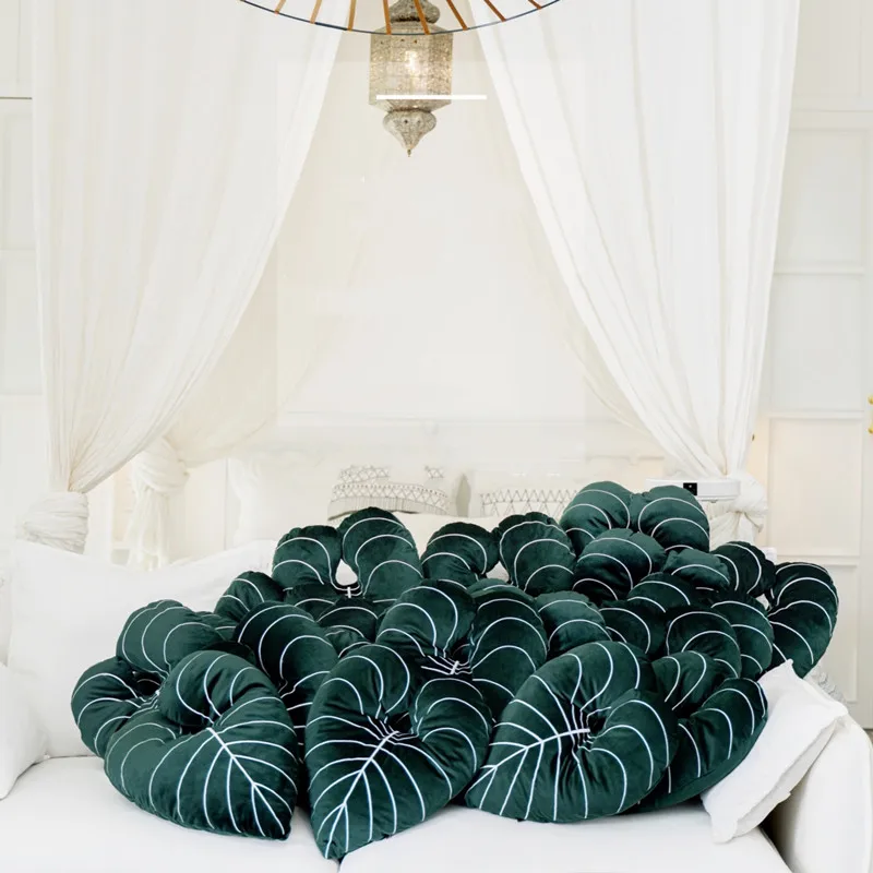 Pillow Cushion Green leaf Tropical plants Glory Philodendron Salian Alocasia Home Decorations Living room sofa supplies
Pillow Cushion Green leaf Tropical plants Glory Philodendron Salian Alocasia Home Decorations Living room sofa supplies