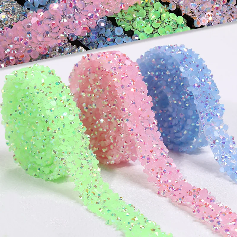 1 Yard Glitzer Rhinestone Sticker Self-adhesive Sewing Trim Crystal Ribbon Chain Trim For Arts/crafts Diy Yard Garden Decor
1 Yard Glitzer Rhinestone Sticker Self-adhesive Sewing Trim Crystal Ribbon Chain Trim For Arts/crafts Diy Yard Garden Decor