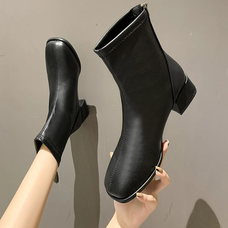 Thick Heel Square Toe Martin Boots 2022 New Fashion Women's Shoes Elastic Boots Zipper Large Size Women's Short Boots
Thick Heel Square Toe Martin Boots 2022 New Fashion Women's Shoes Elastic Boots Zipper Large Size Women's Short Boots