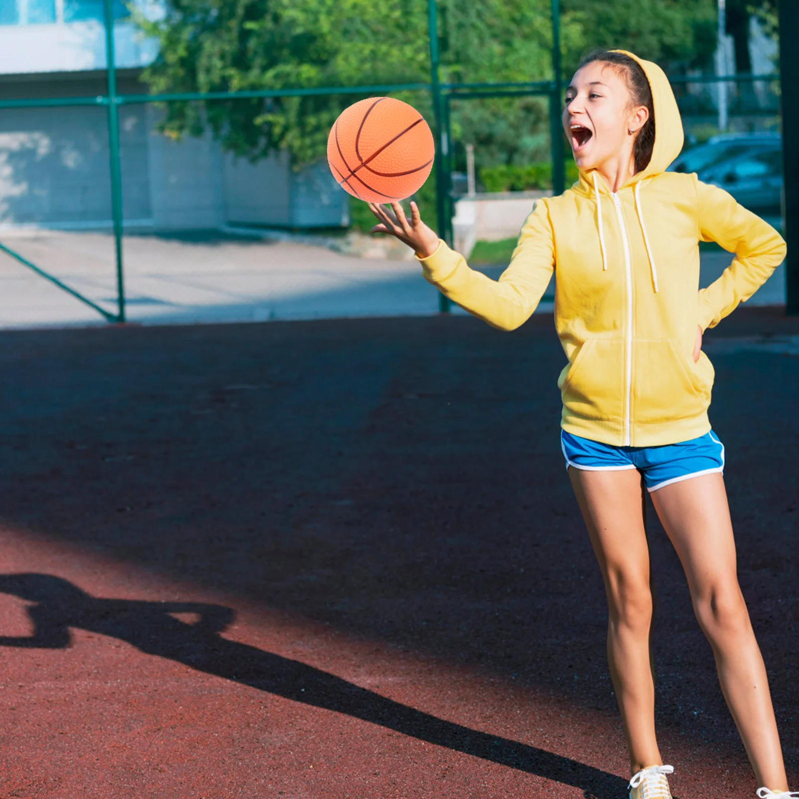 4pcs Bouncy Portable Inflatable ABS Basketball Sports Goods Set for Children Kids
4pcs Bouncy Portable Inflatable ABS Basketball Sports Goods Set for Children Kids