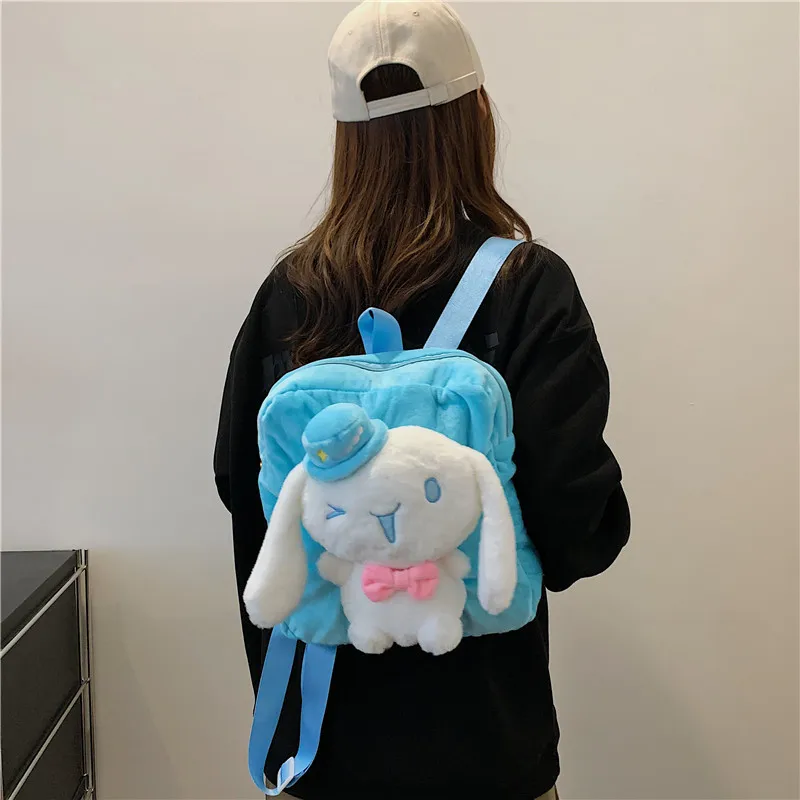 Новинка Sanrio мультфильм Kuromi My Melody Cinnamoroll плюшевая кукла Портативная сумка через плечо для пары кавайный аниме универсальный рюкзак для отдыха
Новинка Sanrio мультфильм Kuromi My Melody Cinnamoroll плюшевая кукла Портативная сумка через плечо для пары кавайный аниме универсальный рюкзак для отдыха