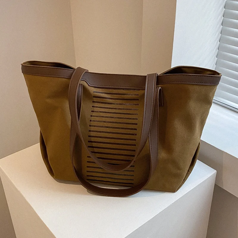 Casual Large Capacity Shoulder Bags for Women Fashion Big Handbags Shopping Tote Bags
Casual Large Capacity Shoulder Bags for Women Fashion Big Handbags Shopping Tote Bags