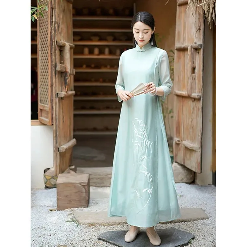 Vintage Style Hanfu Women Chinese Dress Traditional Long Qipao Embroidery Dresses Female Eleganti Slim Zen National Harajuku
Vintage Style Hanfu Women Chinese Dress Traditional Long Qipao Embroidery Dresses Female Eleganti Slim Zen National Harajuku