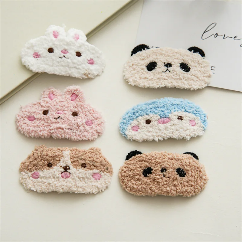 Autumn Winter Cloth Plush Cartoon Color Panda Penguin Rabbit Snap Hair Clips For Girl Cute Princess Gentle Hairpin Fashion Gift
Autumn Winter Cloth Plush Cartoon Color Panda Penguin Rabbit Snap Hair Clips For Girl Cute Princess Gentle Hairpin Fashion Gift