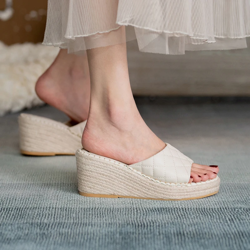 Women Platform Sandals Peep Toe Wedge Slippers Summer Shoes Hemp Rope Woven Sole Female Footwear Size 35-42 zapatillas de mujer
Women Platform Sandals Peep Toe Wedge Slippers Summer Shoes Hemp Rope Woven Sole Female Footwear Size 35-42 zapatillas de mujer