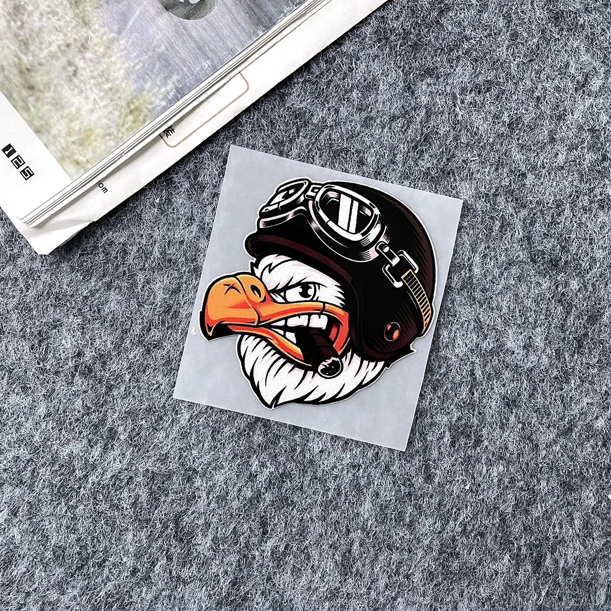 Ретро наклейка с орлом, светоотражающий мотоциклетный шлем, водонепроницаемая виниловая наклейка
Ретро наклейка с орлом, светоотражающий мотоциклетный шлем, водонепроницаемая виниловая наклейка