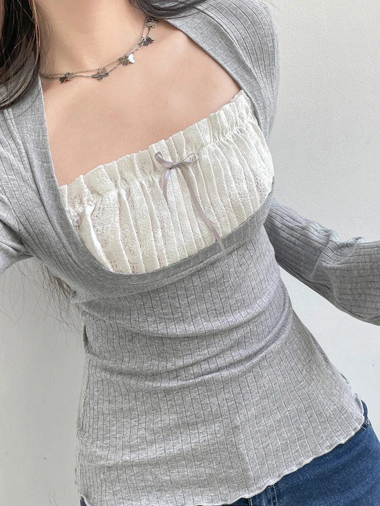 2023 Spring Casual y2k Lace Patchwork Fake Two Piece T-shirt Fairycore Flare Long Sleeve Tops Kawaii Clothes Korean Shirt
2023 Spring Casual y2k Lace Patchwork Fake Two Piece T-shirt Fairycore Flare Long Sleeve Tops Kawaii Clothes Korean Shirt