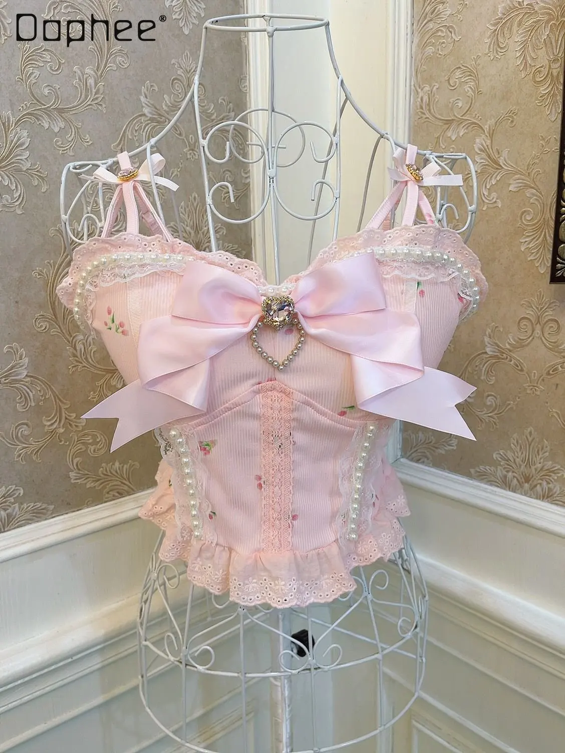 Summer 2023 new Sweetheart Girl Bow Love Heart Rhinestone Pearl suspenders Crop Tops Lace Tulip Bare Midriff Camisole Tank Top
Summer 2023 new Sweetheart Girl Bow Love Heart Rhinestone Pearl suspenders Crop Tops Lace Tulip Bare Midriff Camisole Tank Top