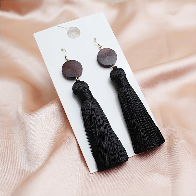 Women Bohemian Round Wood Long Tassel Dangle Earring For Women Black Silk Fabric Drop Boho Statement Earring Fashion Jewelry 
Women Bohemian Round Wood Long Tassel Dangle Earring For Women Black Silk Fabric Drop Boho Statement Earring Fashion Jewelry