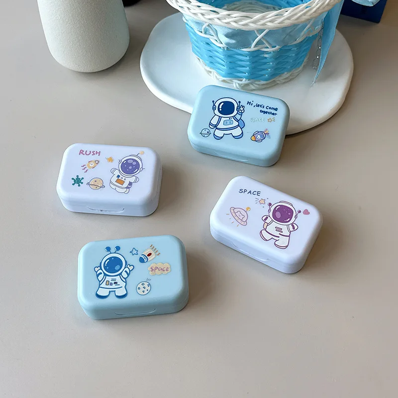 Lolvely Astronaut Contact Lens Box Frosted Mini Women Portable Cute Contact Lens Box Container Travel Contact Lenses Case Gift
Lolvely Astronaut Contact Lens Box Frosted Mini Women Portable Cute Contact Lens Box Container Travel Contact Lenses Case Gift
