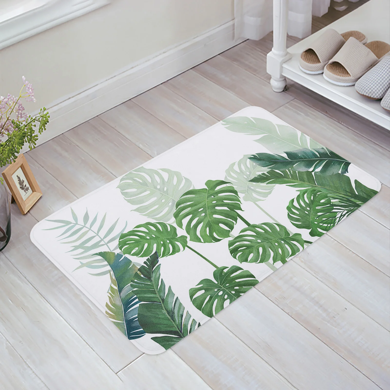 Входной дверной коврик Monstera с тропическими растениями, коврик для кухни, ванной, нескользящий напольный мат для дома, гостиной, спальни
Входной дверной коврик Monstera с тропическими растениями, коврик для кухни, ванной, нескользящий напольный мат для дома, гостиной, спальни
