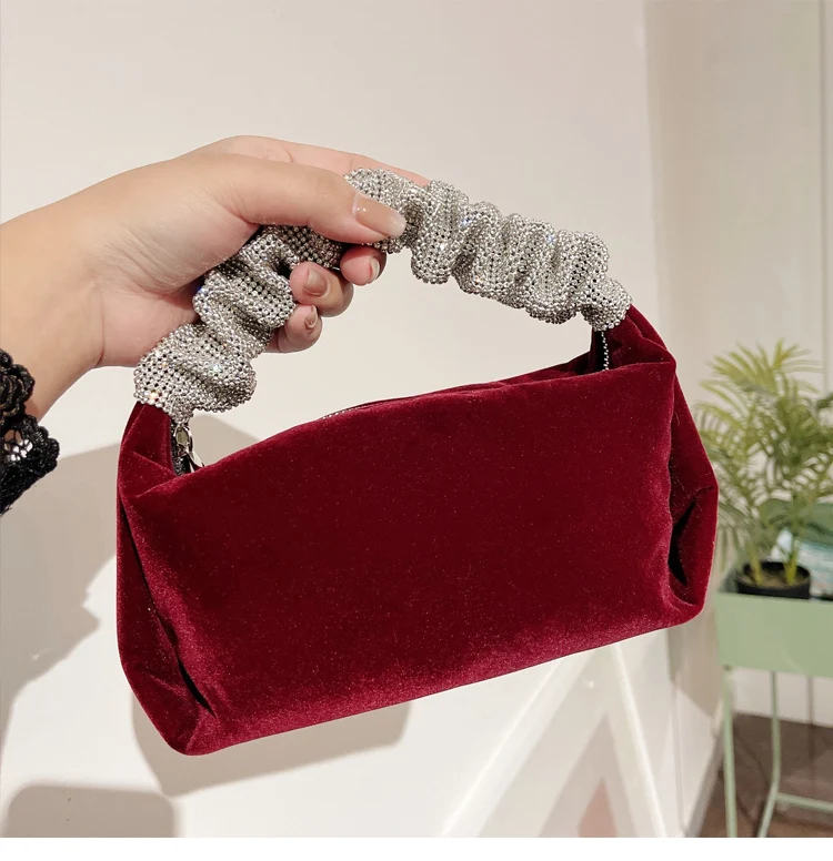 Crystal Rhinestone Diamond Handle Velvet Handbag Women Square Bling Clutch Bag Luxury Designer Clutch Purse For Wedding Party
Crystal Rhinestone Diamond Handle Velvet Handbag Women Square Bling Clutch Bag Luxury Designer Clutch Purse For Wedding Party