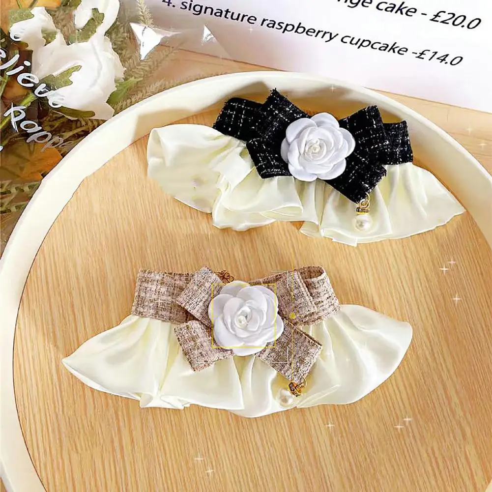 Pretty Dog Collar Exquisite Charming Dog Cat Bowknot Bib Neckerchief Camellia Cat Collar for Daily Collocation
Pretty Dog Collar Exquisite Charming Dog Cat Bowknot Bib Neckerchief Camellia Cat Collar for Daily Collocation