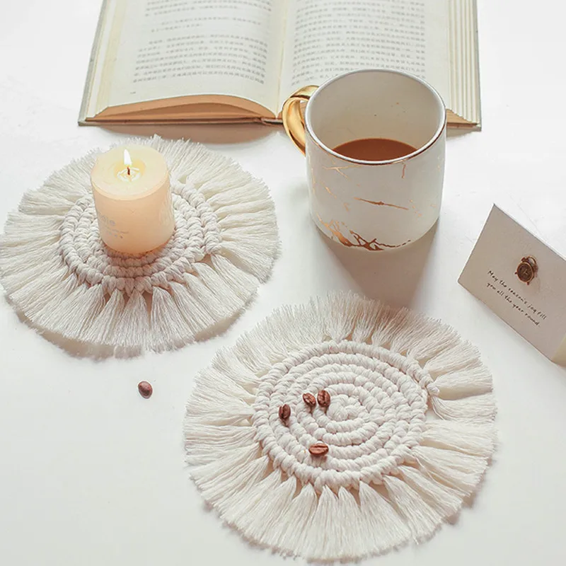 Nordic Hand-wowen Cotton Rope Tassel Coasters Boho Eco-friendly Heat Insulation Potholder Coffee Cup Mat Placemats Table Decor
Nordic Hand-wowen Cotton Rope Tassel Coasters Boho Eco-friendly Heat Insulation Potholder Coffee Cup Mat Placemats Table Decor