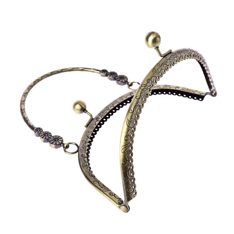 1pc Metal Frame Kiss Clasp Lock Handle Arch For DIY Purse Bag DIY Craft 16.5cm Drop Shipping 
1pc Metal Frame Kiss Clasp Lock Handle Arch For DIY Purse Bag DIY Craft 16.5cm Drop Shipping