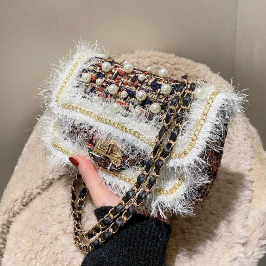 Pearl Plush Flap Crossbody bag 2021 Winter New High quality Woolen cloth Women's Designer Handbag Chain Shoulder Messenger Bag
Pearl Plush Flap Crossbody bag 2021 Winter New High quality Woolen cloth Women's Designer Handbag Chain Shoulder Messenger Bag