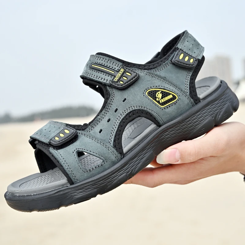 Men's Shoes Summer Fashion Trend Outdoor Casual Beach Sandals Versatile Korean Shoes
Men's Shoes Summer Fashion Trend Outdoor Casual Beach Sandals Versatile Korean Shoes